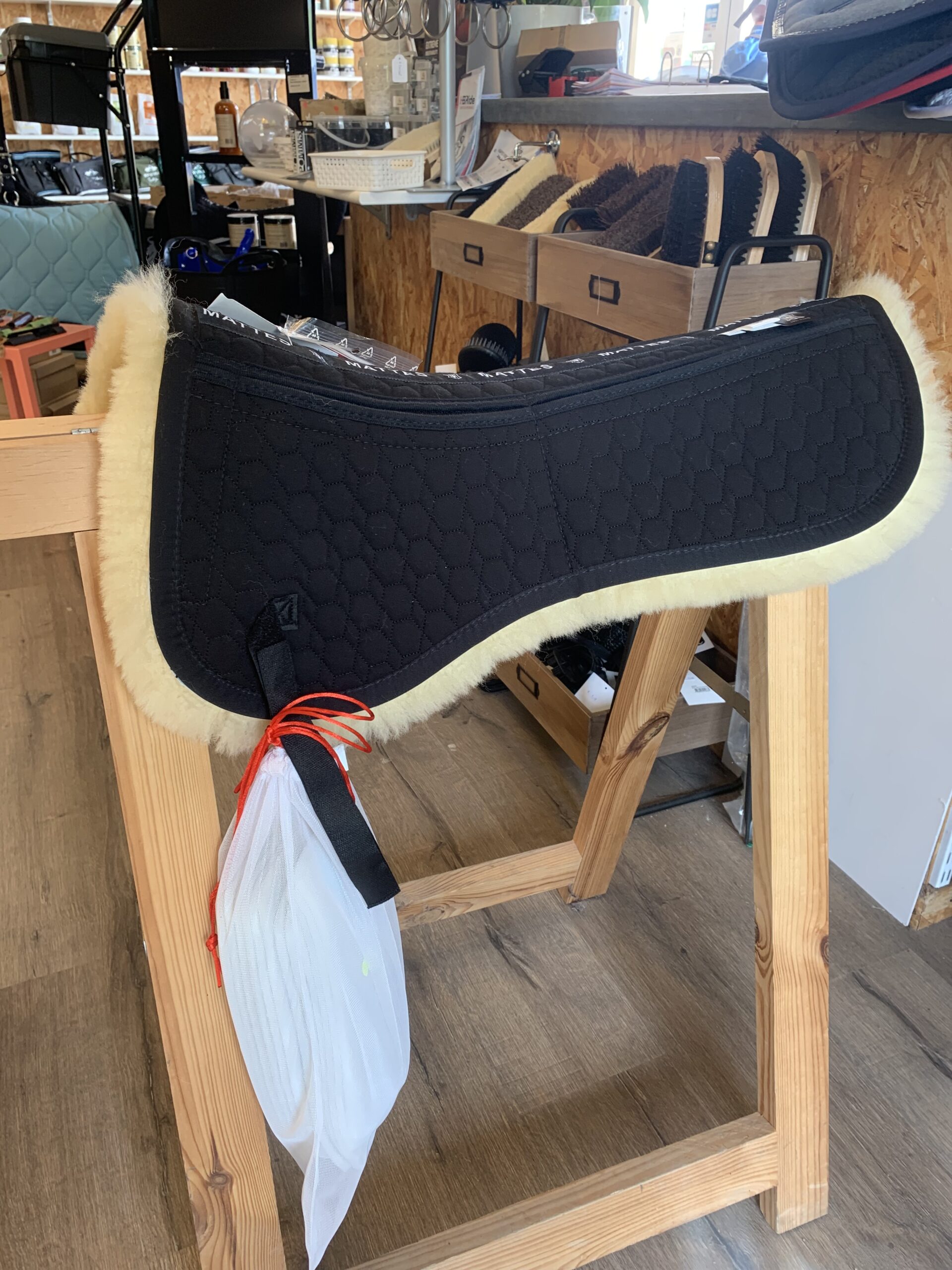Amortisseur de selle Rose - Mattes main image 1
